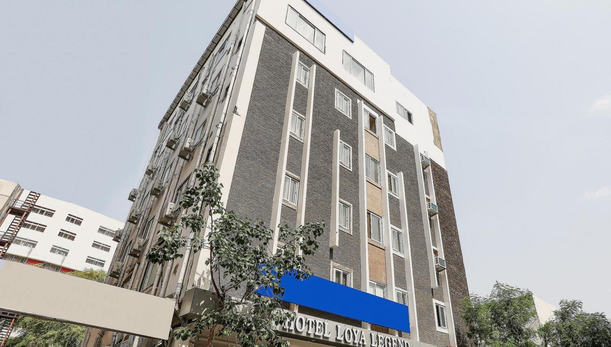 Capital O Sky Grand Hotel Hyderabad Exterior foto